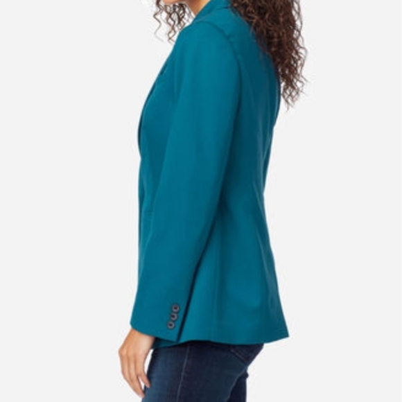 ⬇️ Forever 21 Teal Blazer - Picture 3 of 3